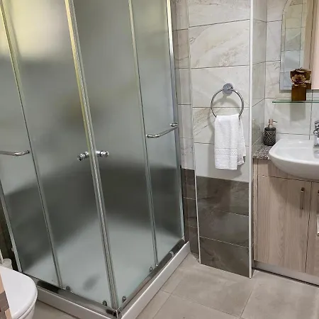 Modern Center Saripolou 2 Апартаменты